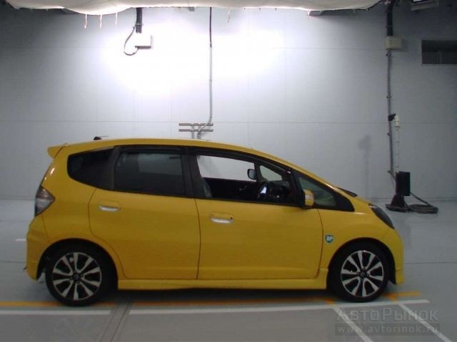 продажа Honda Fit RS