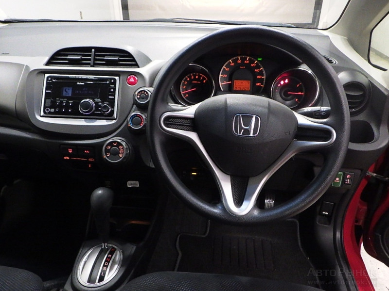 фото Honda Fit