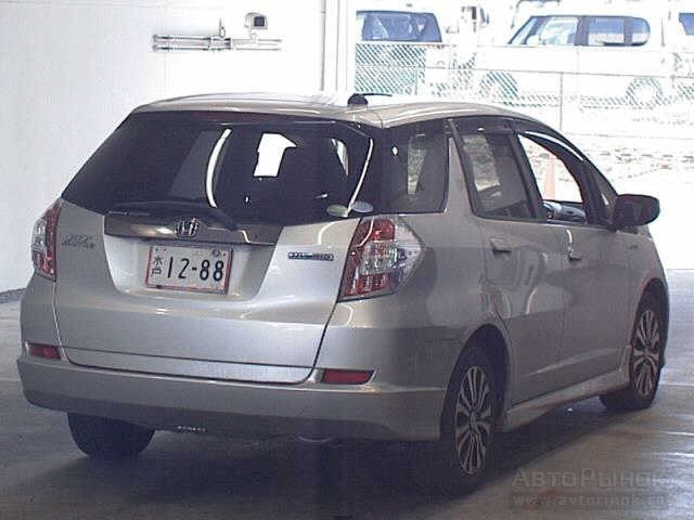 купить Honda Fit Shuttle