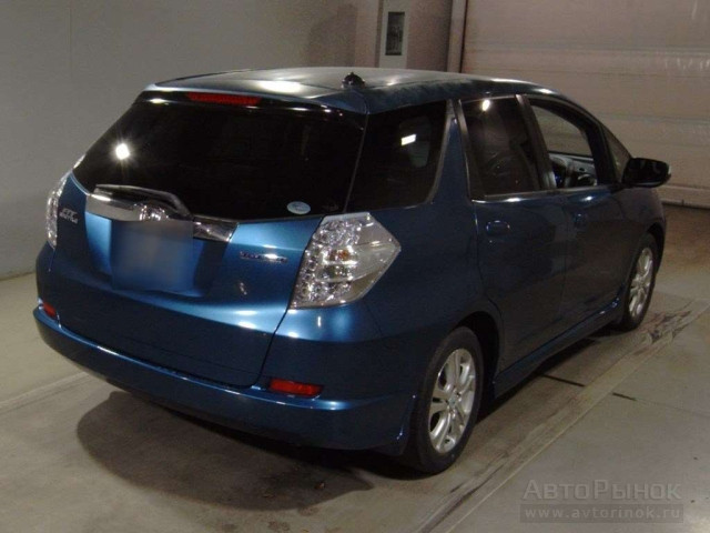 Honda Fit Shuttle продажа