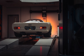 McLaren M6 GT