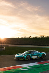 Aston Martin Valhalla