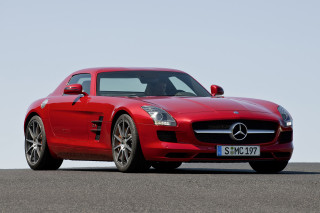 Mercedes-Benz SLS AMG