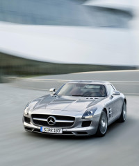 Mercedes-Benz SLS AMG