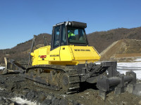 1_New_Holland_D180.jpg