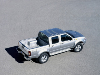 Nissan NP300