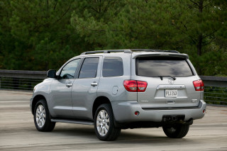 Toyota Sequoia