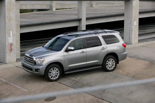 Toyota Sequoia