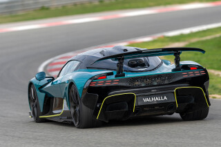 Aston Martin Valhalla