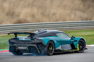 Aston Martin Valhalla