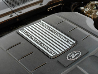 Land Rover Defender 110