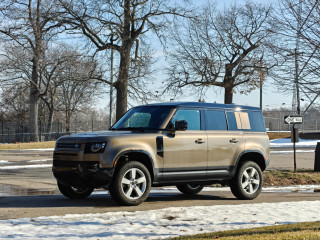 Land Rover Defender 110