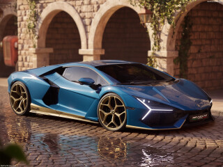 Lamborghini Revuelto