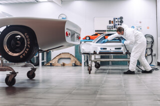 McLaren M6 GT