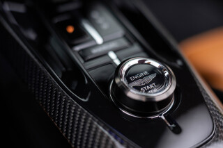 Aston Martin Valhalla