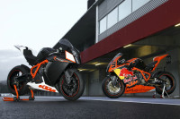 KTM_1190_RC8_R_010.jpg