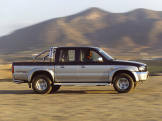 Mazda B2500