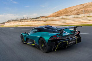 Aston Martin Valhalla