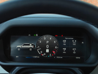 Land Rover Defender 110