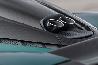 Aston Martin Valhalla