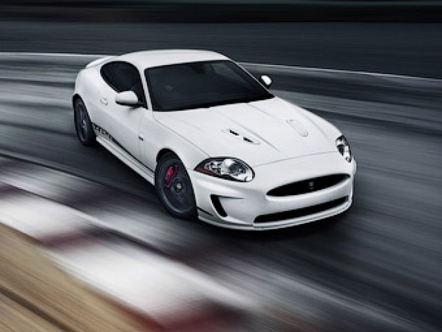 Jaguar XKR Speed Pack и Black Pack на 30 км в час быстрее