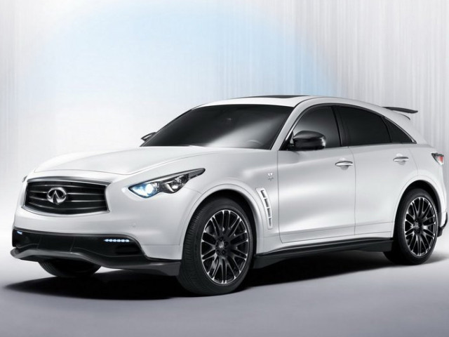 Infiniti Феттеля разгонится до скорости болида Ф1