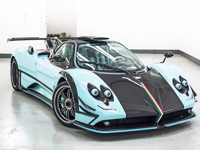 Эксклюзивная Pagani Zonda поедет в Гонконг