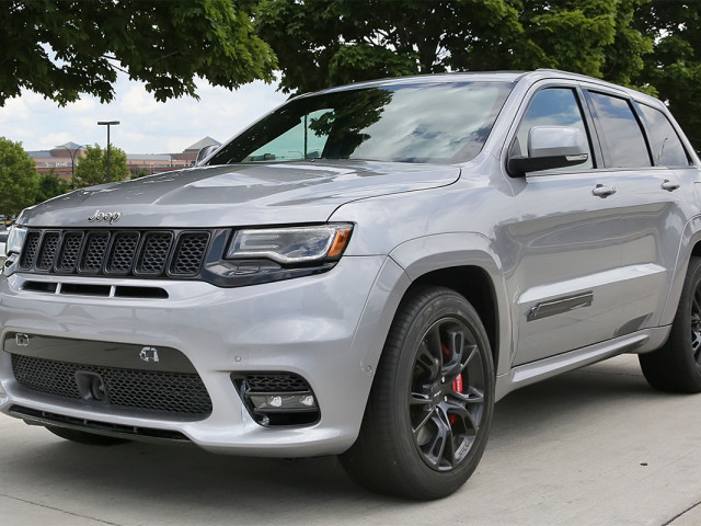 Экстерьер Jeep Grand Cherokee SRT досрочно рассекречен