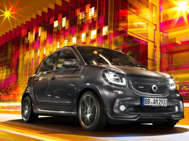 Российский новый Smart Brabus оценили от 1 350 000 рублей