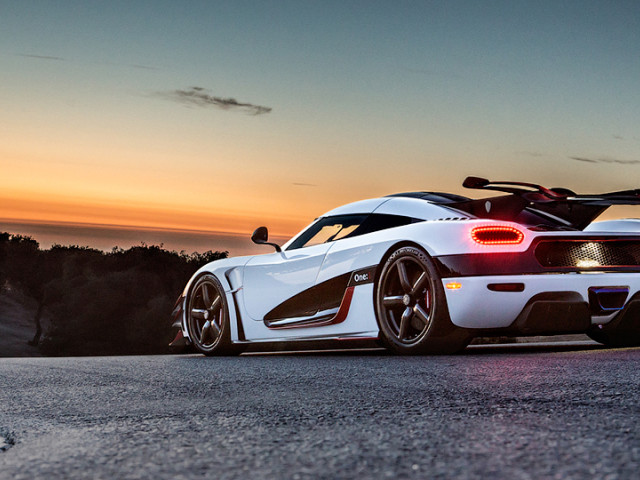 Koenigsegg One:1 продали за $10 млн