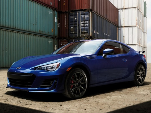 Обновился Subaru BRZ