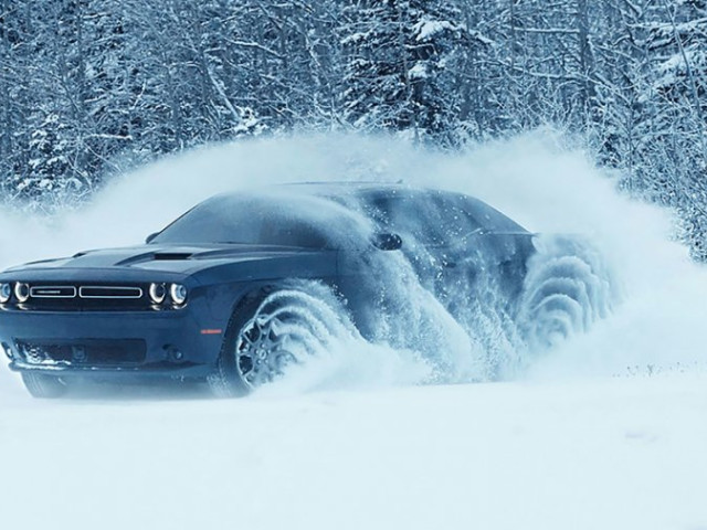 В Dodge Challenger появилась полноприводная система