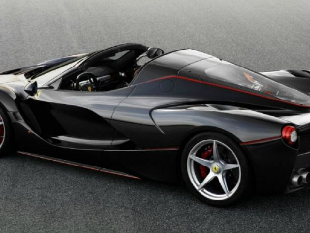 Появится последний Ferrari LaFerrari на благо нуждающимся