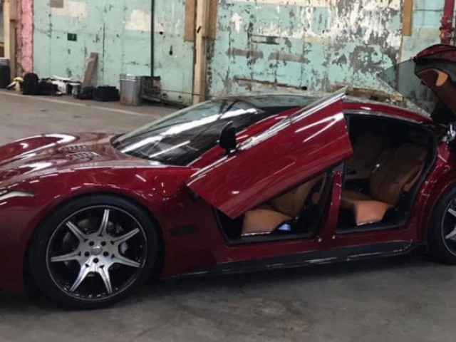 В Сеть попал живой снимок электромобиля возрожденной Fisker  