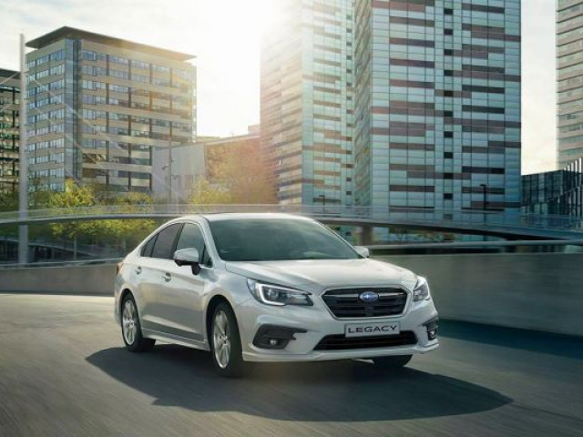 Subaru Legacy: седан вернулся в Россию