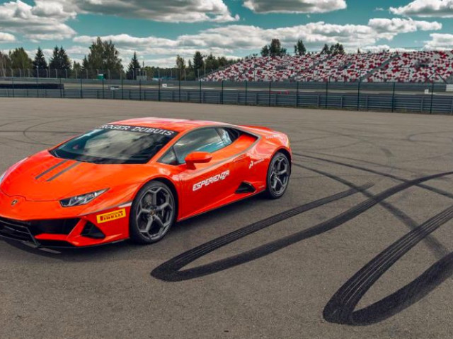 Lamborghini Huracan Evo начал свои продажи в РФ