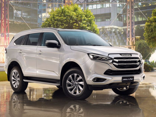 Новый внедорожник Isuzu MU-X для России