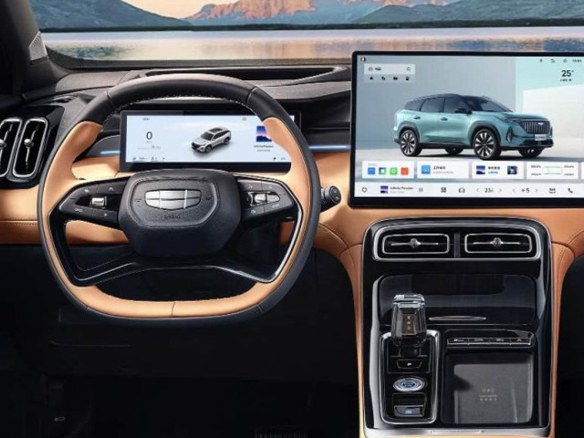 Полностью раскрыт новый Geely Atlas: обновлённый внешний вид и интерьер