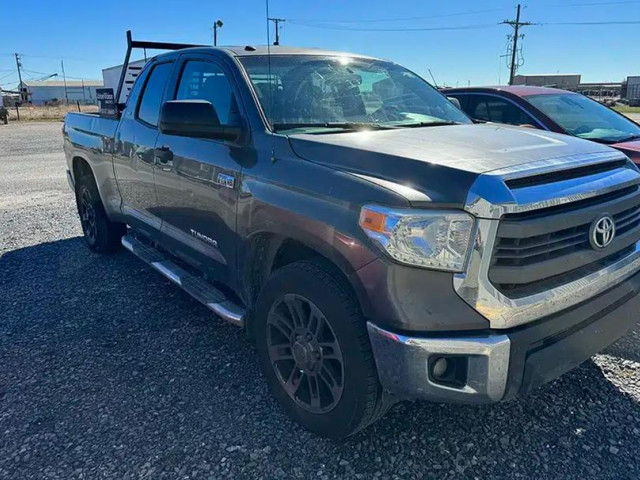 Преданный фанат Toyota Tundra преодолел на пикапе более 1,6 миллиона километров