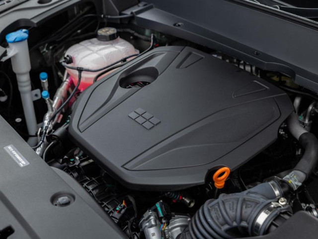 Geely и Renault представили инновационный двигатель с рекордно низким расходом топлива