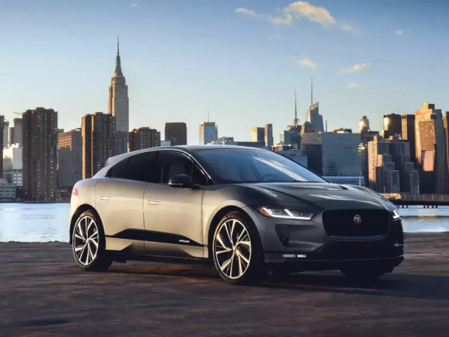 Jaguar Land Rover оформила товарный знак для ведения бизнеса в России