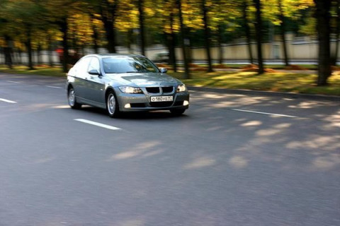 BMW 320i