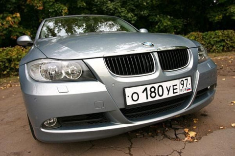 BMW 320i