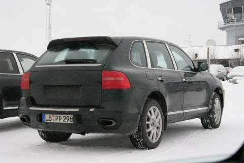 Porsche Cayenne появится в 2007 году