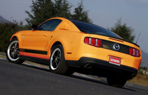 Ford Mustang Mach 1 2011