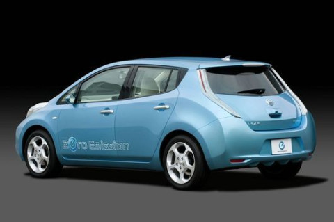 Nissan  Leaf