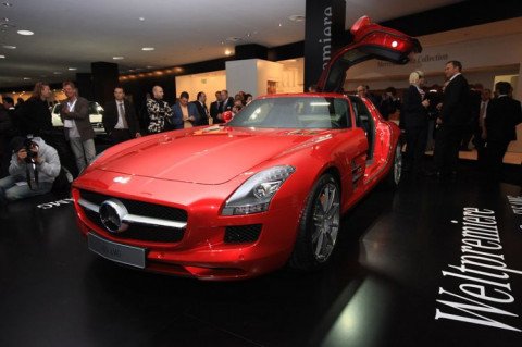 Mercedes-Benz SLS AMG