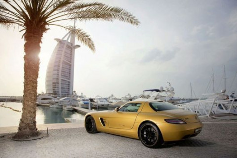 Mercedes-Benz SLS AMG Desert Gold