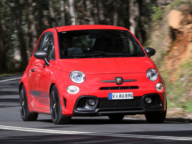 Abarth 595 фото