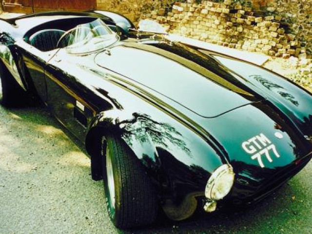 AC Ford Cobra фото